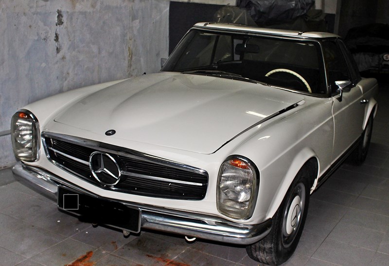 1969 Mercedes w113 280 SL California ZF 5 Speed Manual